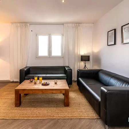 Lovely 1 Bdrm Unit W/ Pool In Puerto Banús