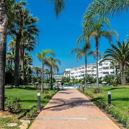 Lejlighed Lovely 1 Bdrm Unit W/ Pool In Puerto Banus