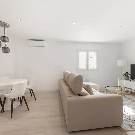 Lovely 1 Bdrm Unit W/ Pool In Puerto Banus * Marbella