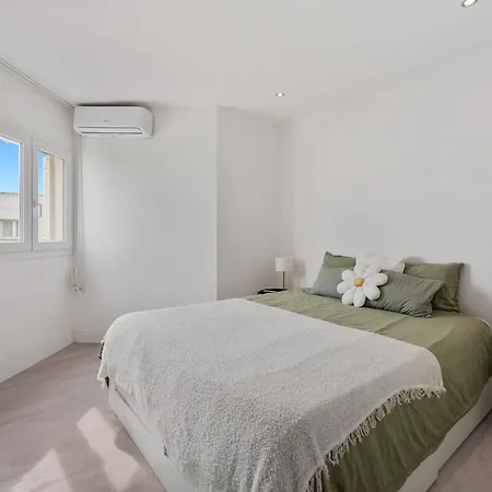 Lovely 1 Bdrm Unit W/ Pool In Puerto Banus