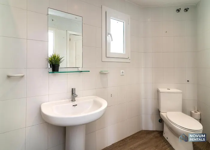 Lovely 1 Bdrm Unit W/ Pool In Puerto Banus 公寓 *