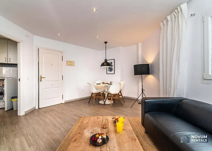 Lovely 1 Bdrm Unit W/ Pool In Puerto Banus 公寓 *