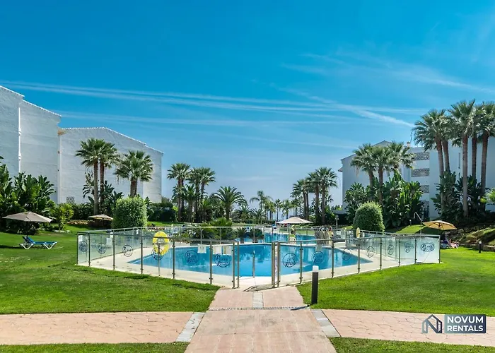 Lovely 1 Bdrm Unit W/ Pool In Puerto Banus Apartmán *