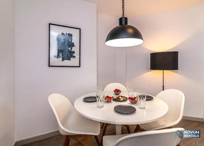 公寓 Lovely 1 Bdrm Unit W/ Pool In Puerto Banus 马尔韦利亚