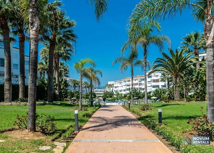 Apartmán Lovely 1 Bdrm Unit W/ Pool In Puerto Banus