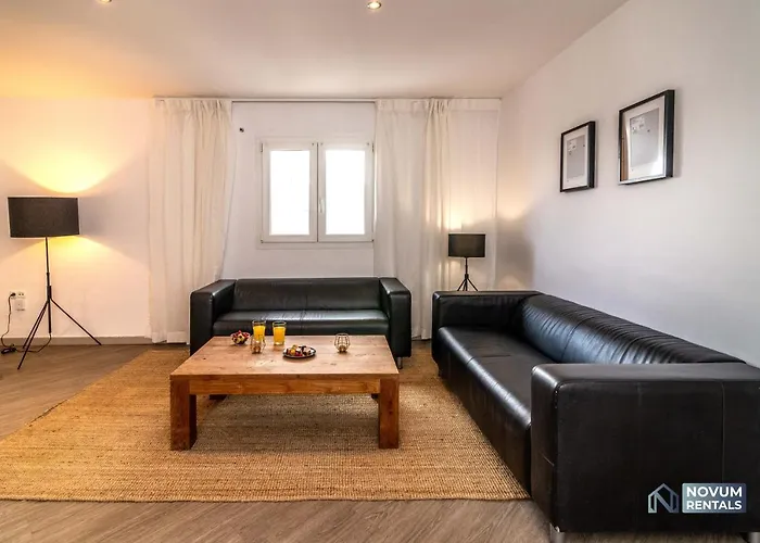 Lovely 1 Bdrm Unit W/ Pool In Puerto Banus