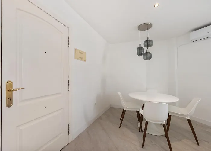 Apartmán Lovely 1 Bdrm Unit W/ Pool In Puerto Banus *