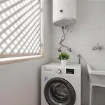 Lovely 1 Bdrm Unit W/ Pool In Puerto Banus Lägenhet