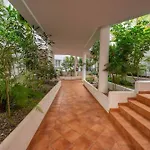Lovely 1 Bdrm Unit W/ Pool In Puerto Banus Marbella